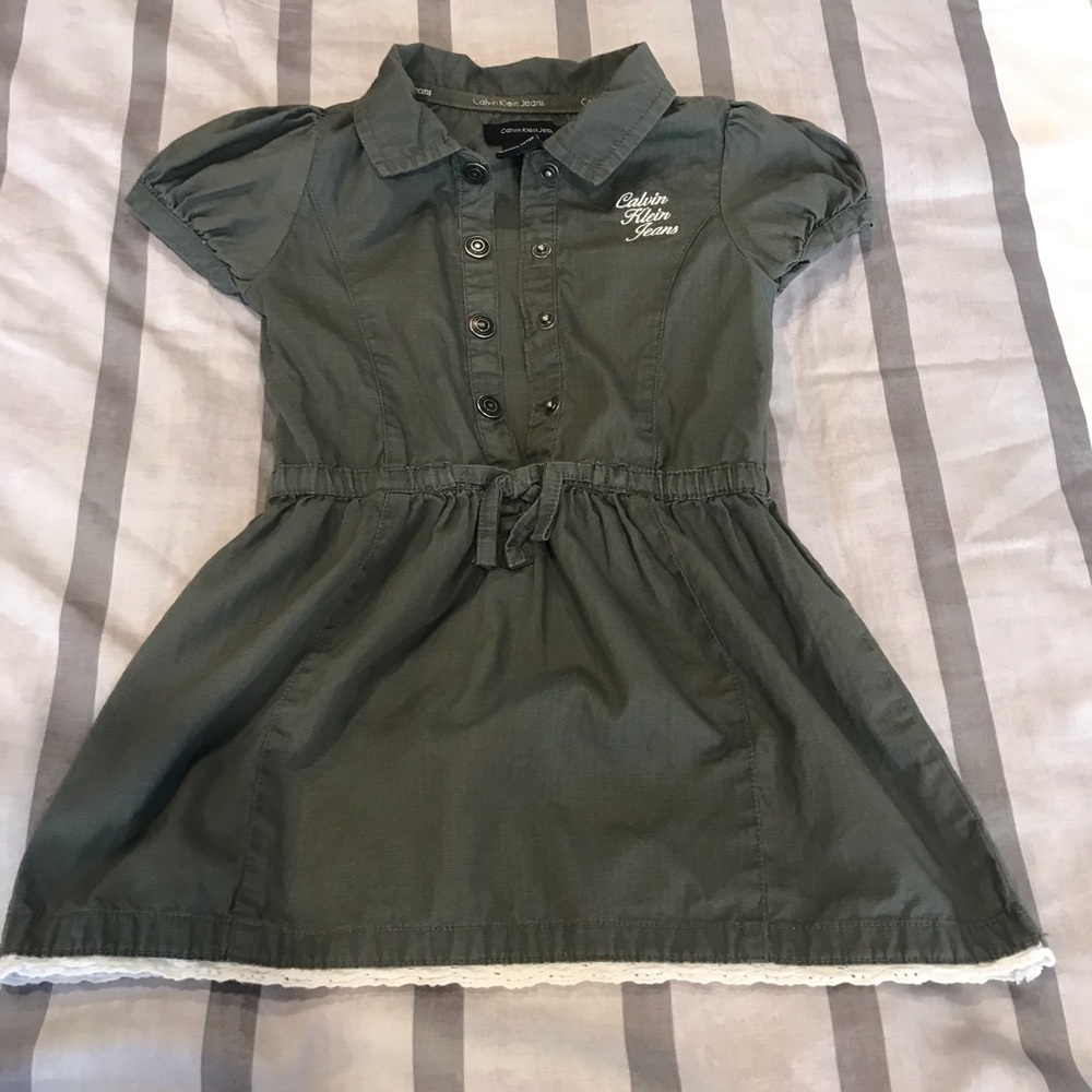 Calvin Klein girl’s dress